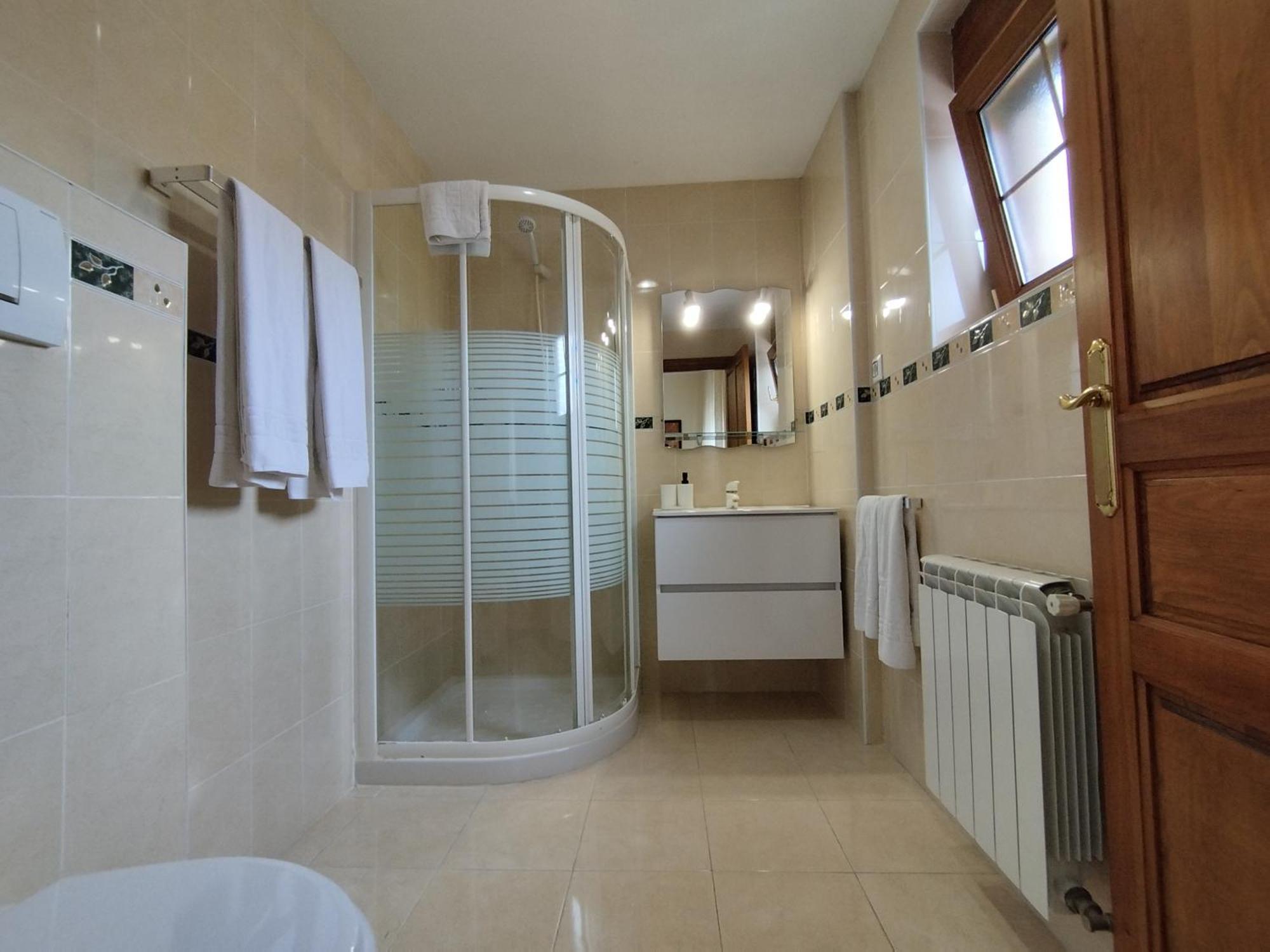 Apartamentos Altamira Santillana del Mar Bagian luar foto