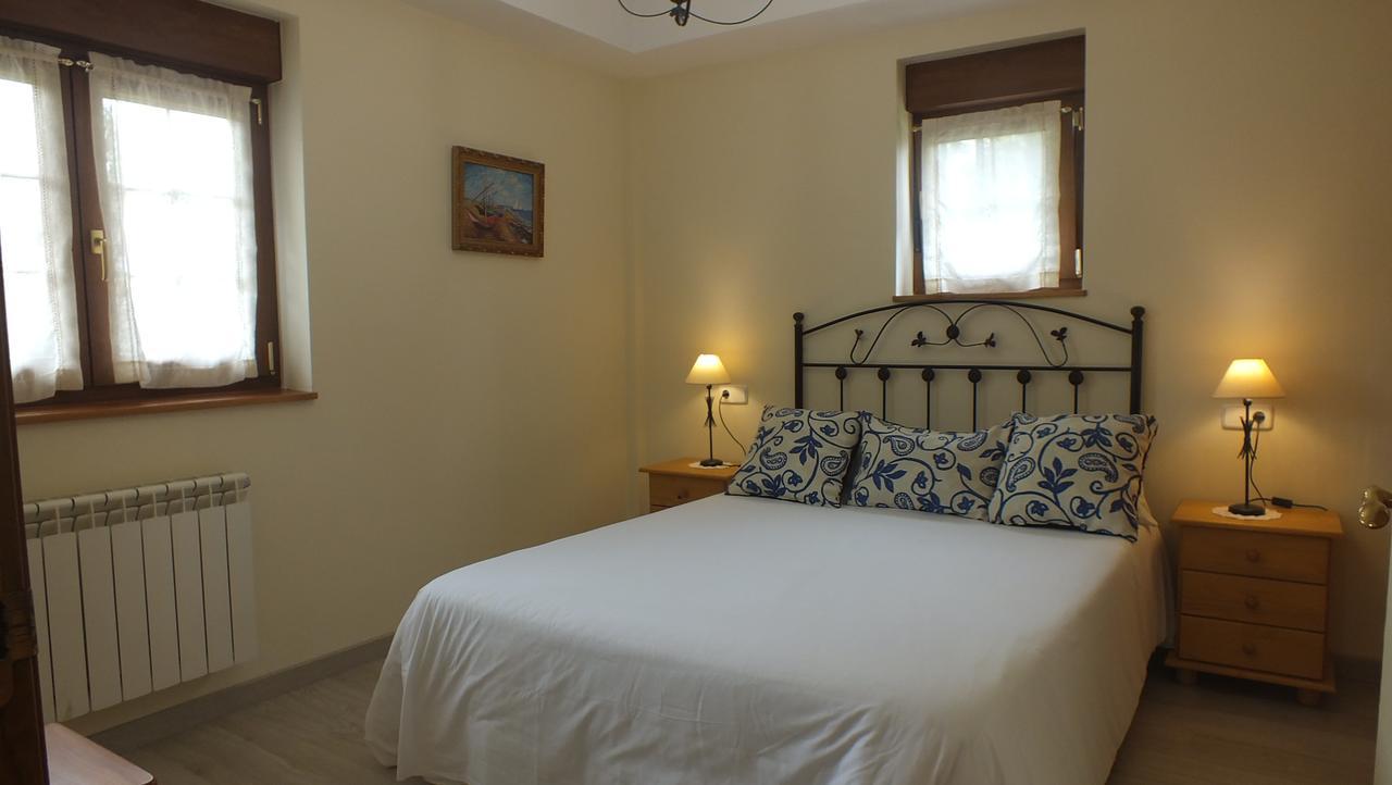 Apartamentos Altamira Santillana del Mar Bagian luar foto